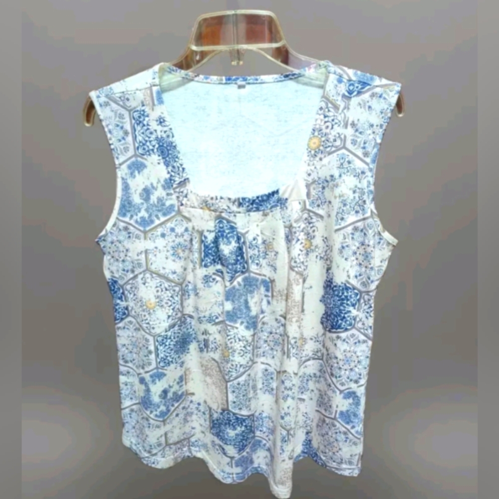 Soft Spun Tank Size Large Blue/Gray Beige Sleeveless Top Square Neckline
